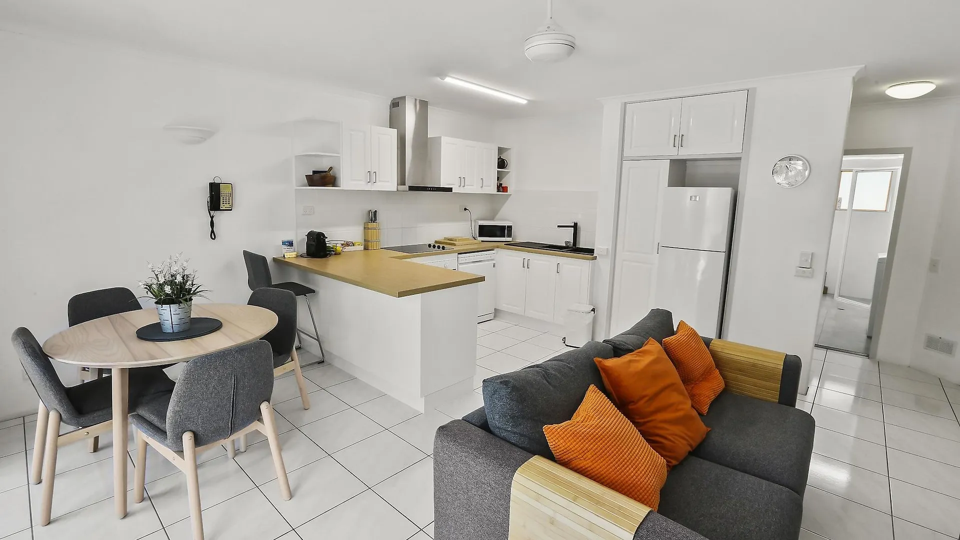 Agincourt Beachfront Apartments Клифтон-Бич Апарт-отель