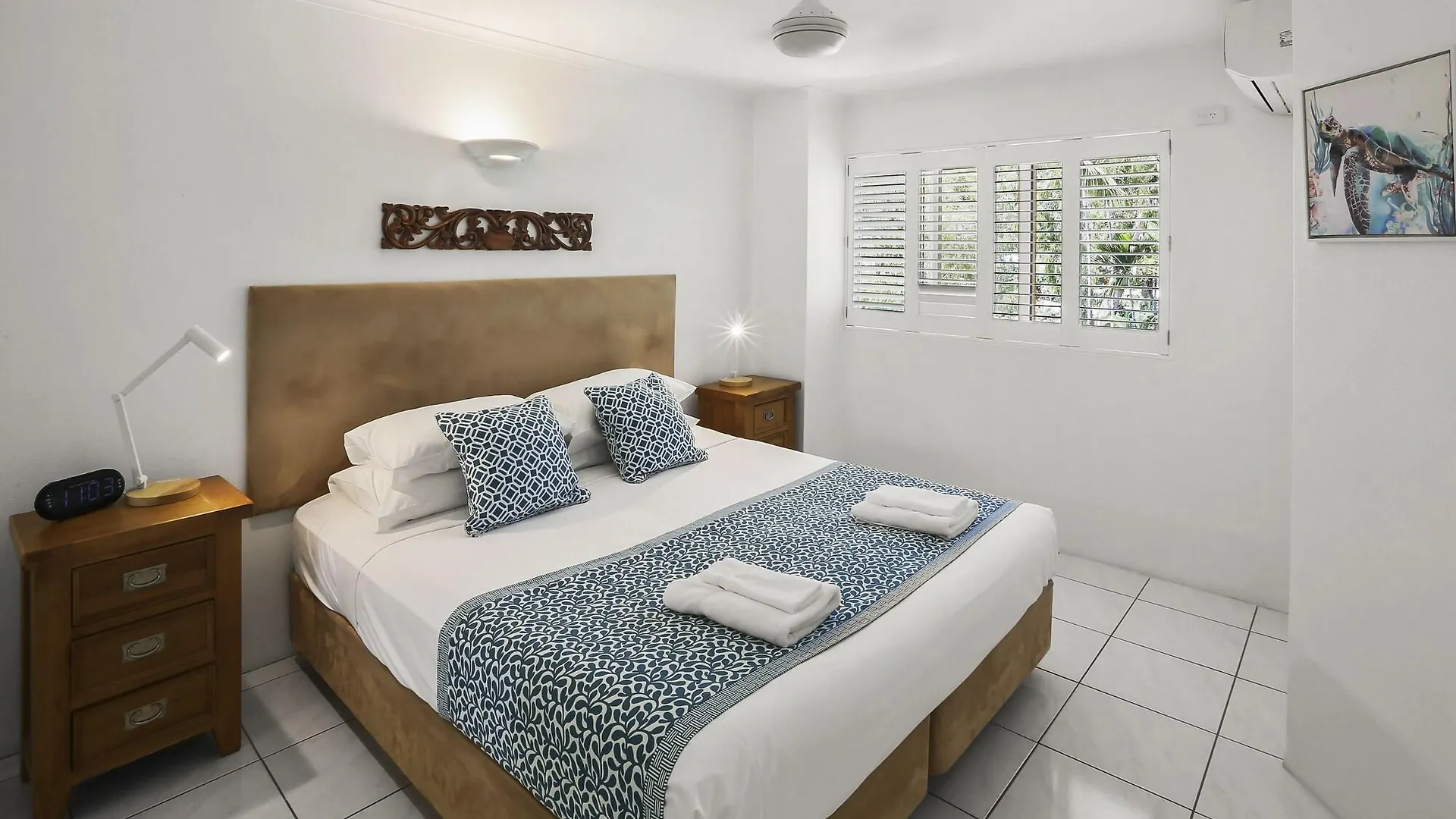 Agincourt Beachfront Apartments Клифтон-Бич