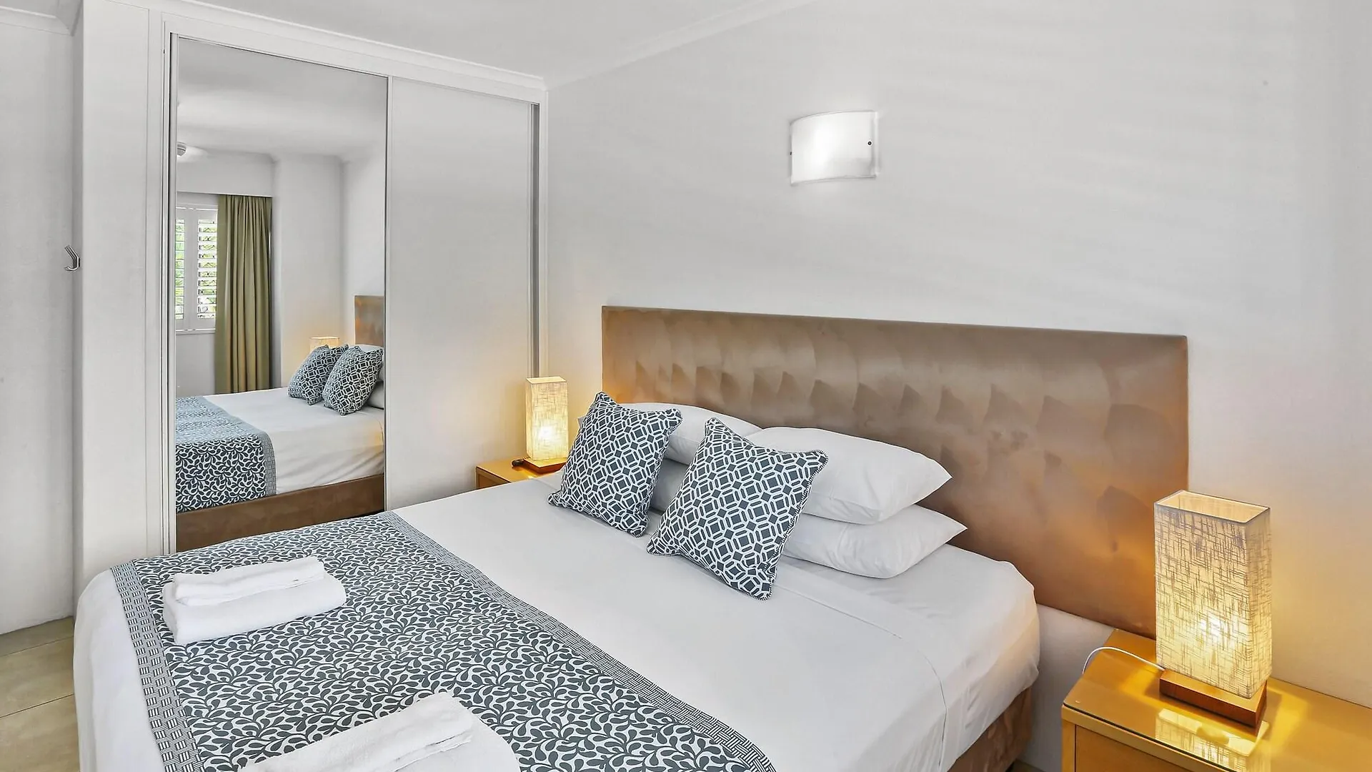 Agincourt Beachfront Apartments Клифтон-Бич Австралия