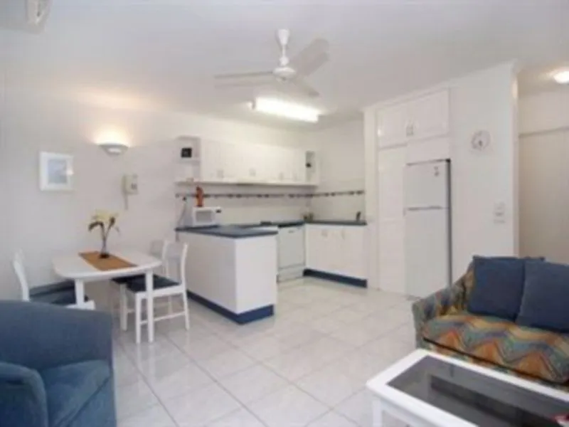 **** Апарт-отель Agincourt Beachfront Apartments Клифтон-Бич Австралия